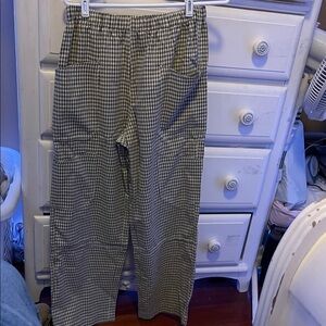 Wishlist Green and White pants size M